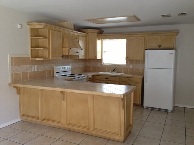 3022 Carson St in Edinburg, TX - Building Photo - Building Photo