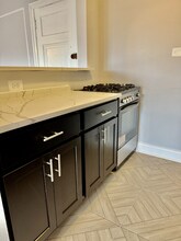 2351 W Wilson Ave in Chicago, IL - Building Photo - Building Photo