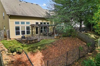 2528 Brynfield Cove in Suwanee, GA - Building Photo - Building Photo