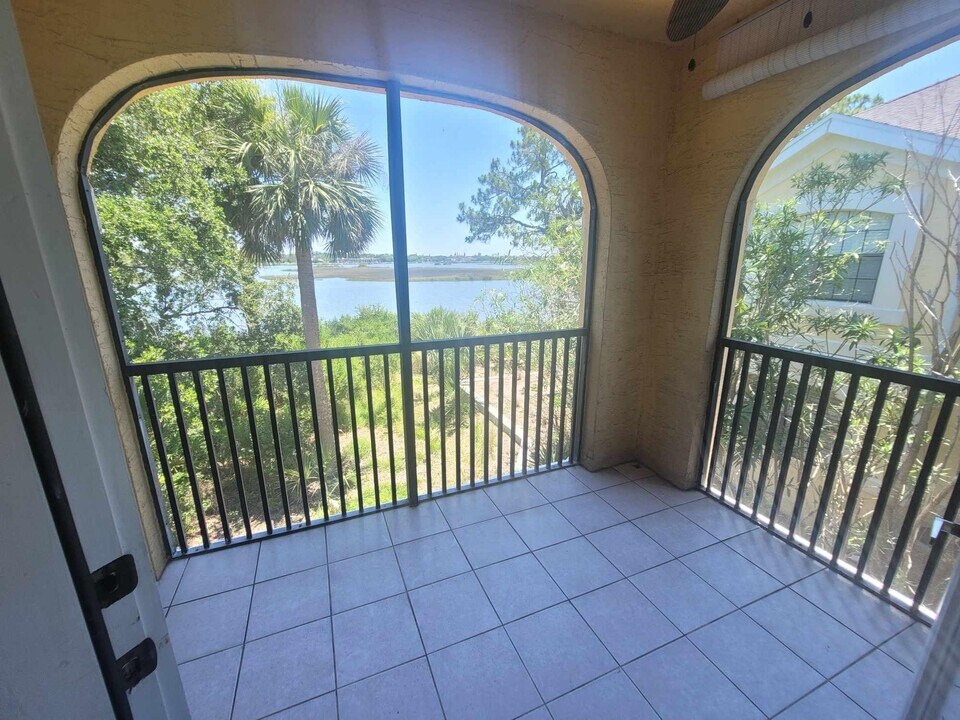 2431 Vista Cove Rd in St. Augustine, FL - Building Photo