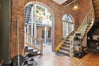 807 Bourbon St in New Orleans, LA - Building Photo - Building Photo