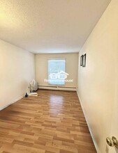 918 9th Ave S in Hopkins, MN - Building Photo - Building Photo