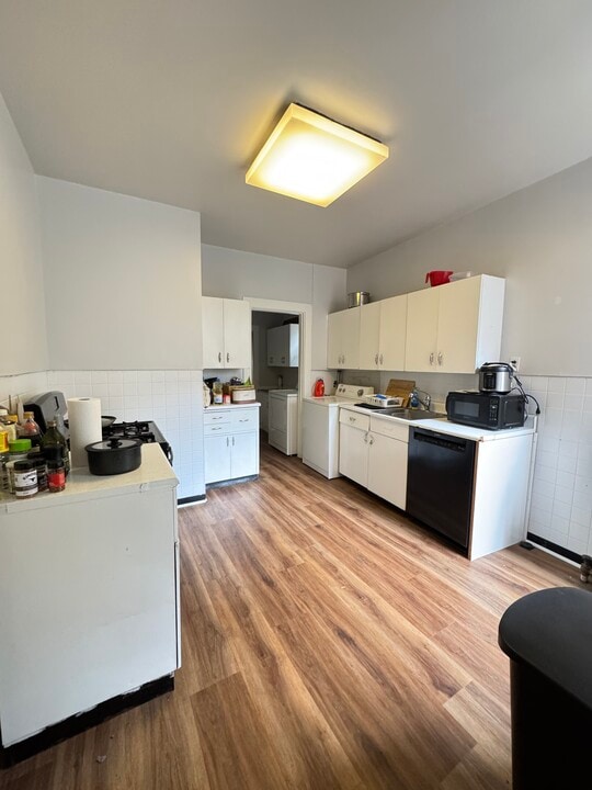 104 Strathmore Rd, Unit #2 in Boston, MA - Foto de edificio
