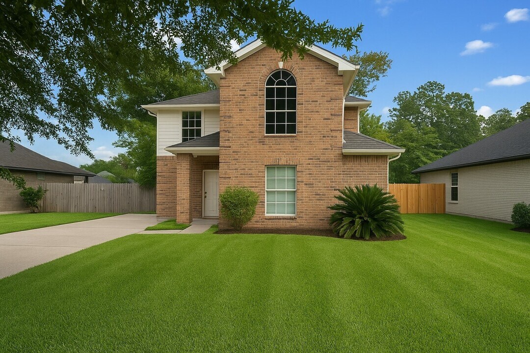 2911 Hummingbird Ln in Humble, TX - Foto de edificio