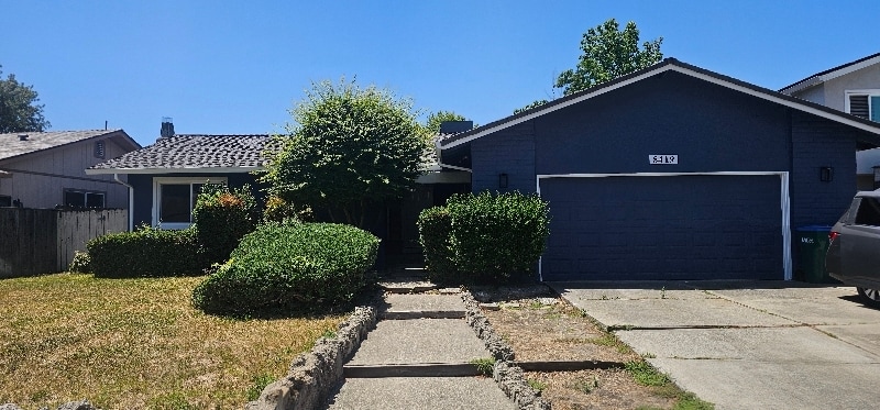 8419 Chattan Ct in Stockton, CA - Building Photo