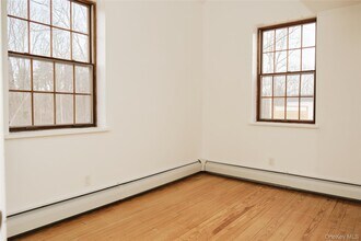 5728-5209 Highway in Kerhonkson, NY - Building Photo - Building Photo