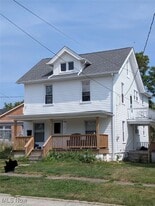 110 Bell Ave in Elyria, OH - Building Photo