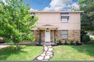 1122 Bagby Ave in Waco, TX - Building Photo