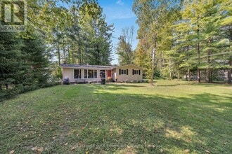 70 39th St N in Wasaga Beach, ON - Building Photo - Building Photo