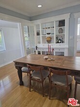 2122 Hillhurst Ave in Los Angeles, CA - Building Photo - Building Photo