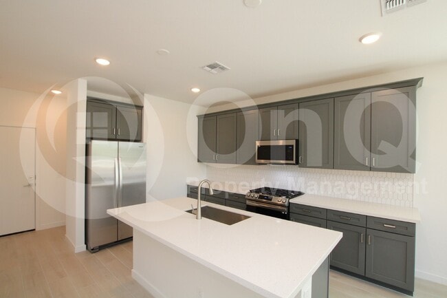 9314 E Sequence Ave in Mesa, AZ - Building Photo - Building Photo