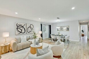 716 San Conrado Terrace in Sunnyvale, CA - Building Photo
