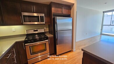 1842 Purdue Ave in Los Angeles, CA - Foto de edificio - Building Photo