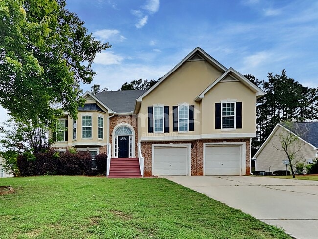 property at 150 Blue Smoke Trl
