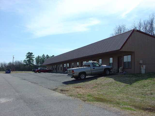 W Highway 67 in Mount Pleasant, TX - Building Photo