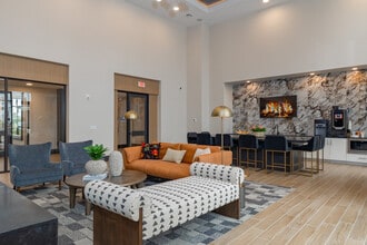 Eleve in Humble, TX - Foto de edificio - Building Photo