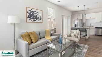 8220 Horseman Rd in Fort Worth, TX - Building Photo