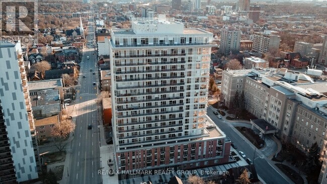 192 Bronson Ave in Ottawa, ON - Building Photo - Building Photo