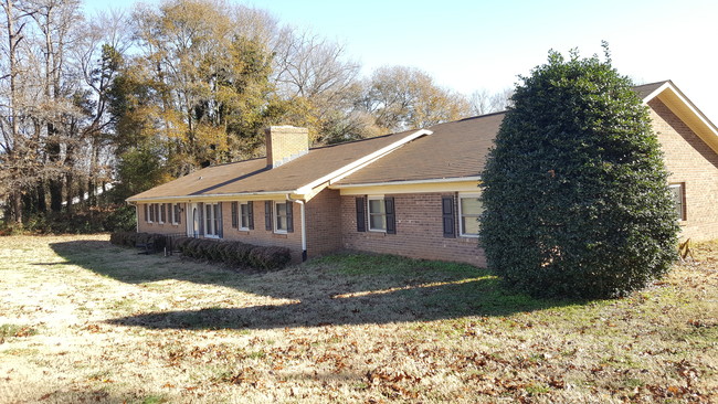 300 Belmont Mount Holly Rd