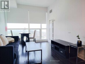 388-6388 Yonge St in Toronto, ON - Building Photo - Building Photo