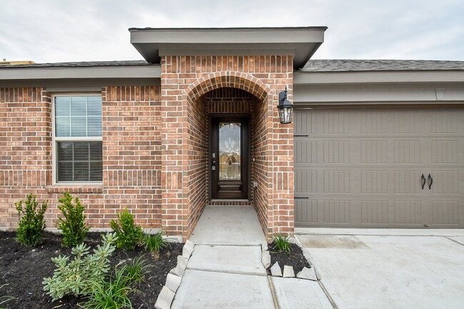 property at 1427 Central Heights Dr