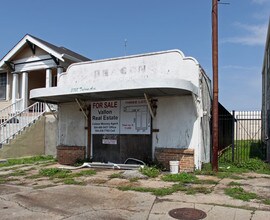 3701 Ulloa St in New Orleans, LA - Building Photo - Building Photo
