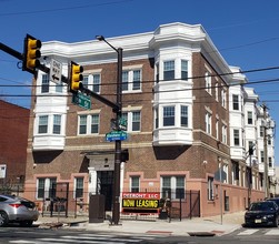 Edgewood Manor in Philadelphia, PA - Building Photo - Other