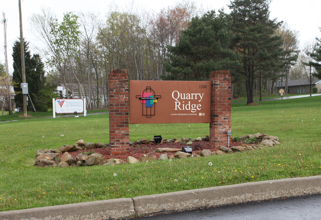 Quarry Ridge in Massillon, OH - Building Photo - Building Photo