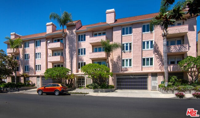 property at 10373 Almayo Ave