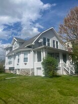 29 Fales St in Worcester, MA - Building Photo