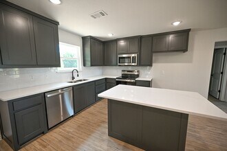 2026 Corriente Ct in Springtown, TX - Building Photo - Building Photo