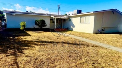 1444 E Colton Ave in Redlands, CA - Building Photo - Building Photo