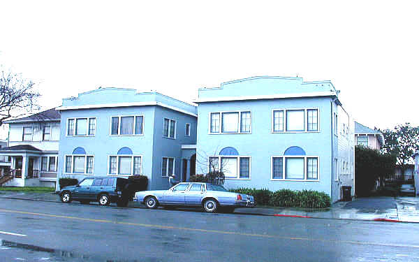 2428-2430 Martin Luther King Jr Way in Berkeley, CA - Foto de edificio - Building Photo