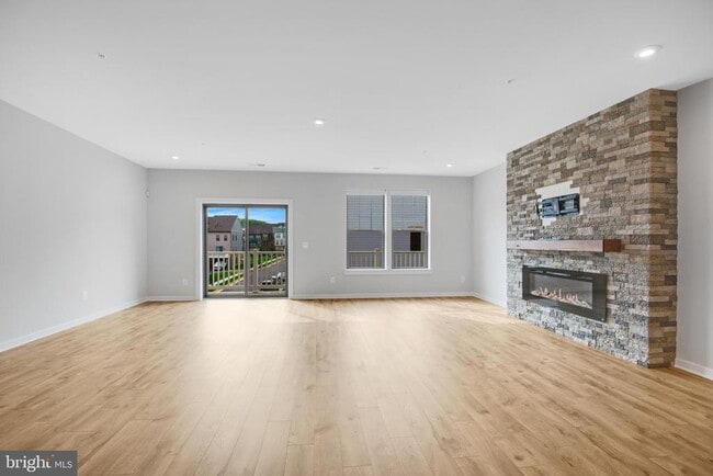 property at 222 Petite Sirah Terrace SE