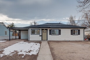 1149 Victor St in Aurora, CO - Building Photo