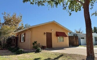 4219 N 33rd St in Phoenix, AZ - Building Photo