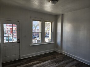 209 S Harrison St in Wilmington, DE - Building Photo - Building Photo