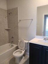 6820 Meadow Crest Dr in North Richland Hills, TX - Building Photo - Building Photo
