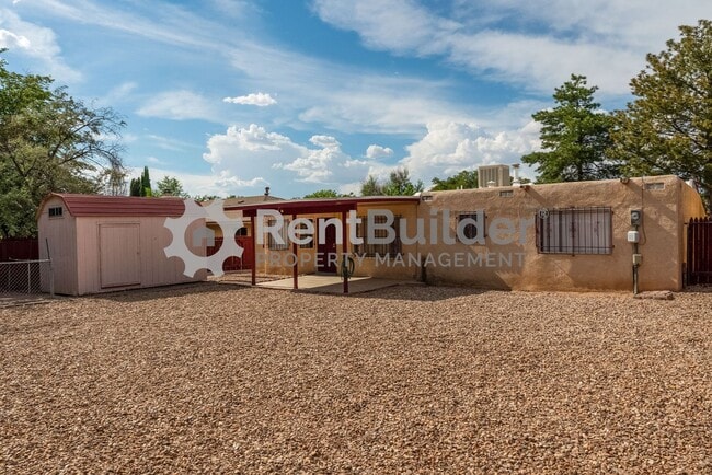 6008 Kingston Ave NE in Albuquerque, NM - Building Photo - Building Photo