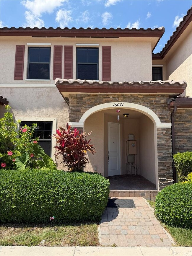 property at 15071 SW 116th St