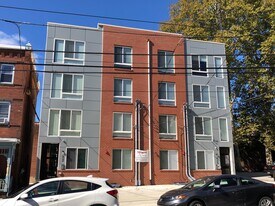 620 S 42nd St in Philadelphia, PA - Building Photo
