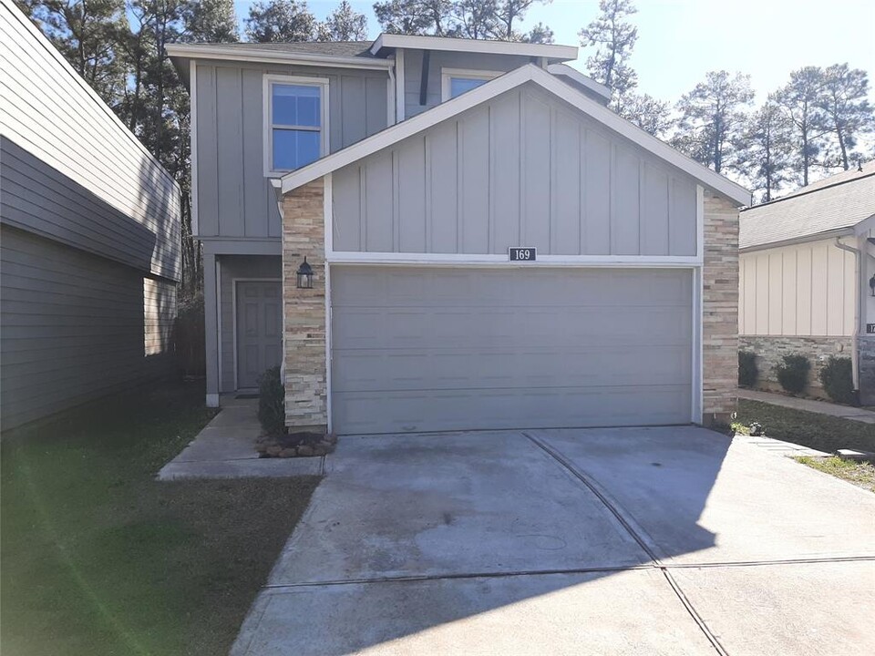 169 Camelot Pl Ct in Conroe, TX - Building Photo