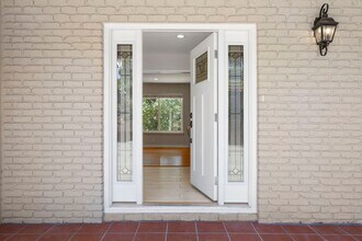 810 Monte Rosa Dr in Menlo Park, CA - Building Photo - Building Photo