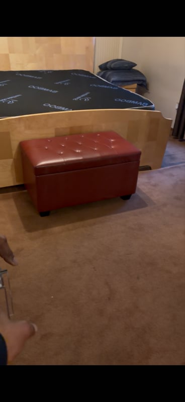 property at 3910 Ellis Ave