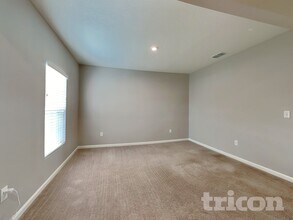 1008 Talon Ln in Winter Haven, FL - Foto de edificio - Building Photo