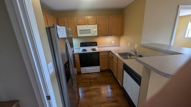 211 Central St, Unit A314