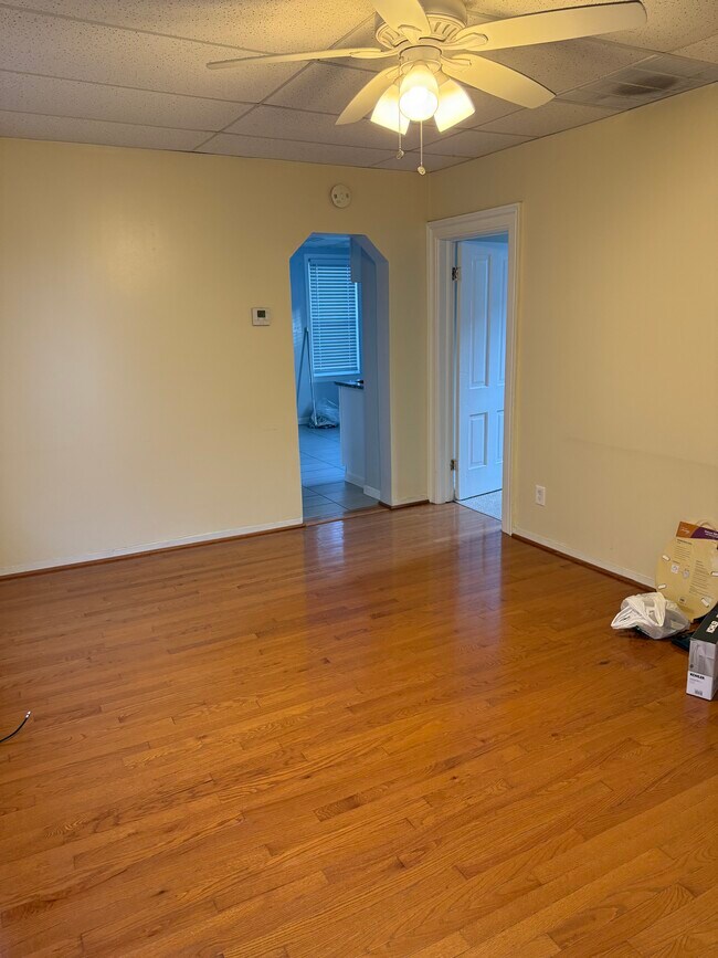 3115 S Racine Ave, Unit 2R in Chicago, IL - Foto de edificio - Building Photo