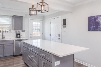 5076 Matilda St in Dallas, TX - Building Photo - Building Photo