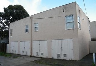 The Casbah in Vallejo, CA - Building Photo - Building Photo