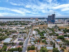 712 Division Ave in West Palm Beach, FL - Building Photo - Building Photo